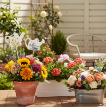 Artikel Holz Dekostecker Gießkanne 34cm für Blumendekoration und Balkon