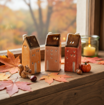 Artikel Keramik Miniaturhaus 10 cm, 3-tlg., braune Dächer, Innenbereich