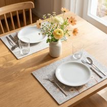 Artikel Filz-Tischsets Grau Blumenmotiv – Elegante Tischdeko 45x35cm 2 Stk