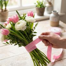 Artikel Geschenkband Fischgrätmuster Pink Weiß 25mm 15m für Floristen & Dekorateure