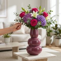 Artikel Moderne rote Vase aus Metall mit glänzender Oberfläche – 29 cm Höhe