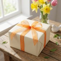 Artikel Geschenkband mit Punkten für elegante Geschenkverpackungen 1,5cm 20m