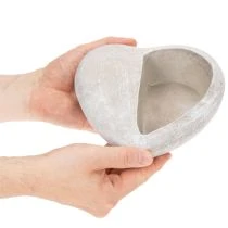 Artikel Pflanzschale Herz Steinguss 17cm Grau