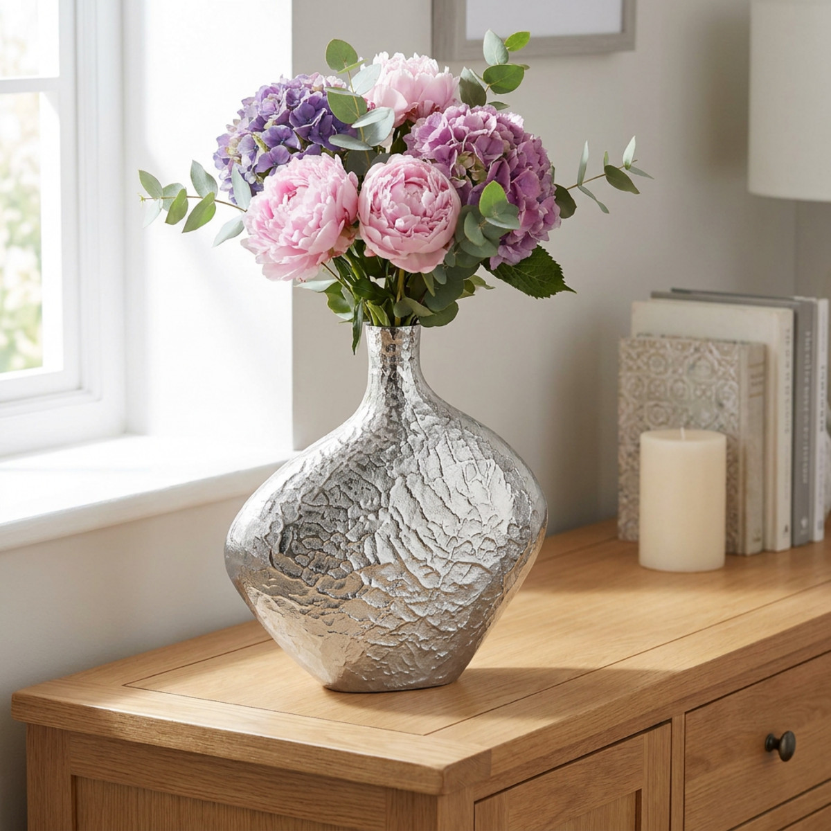 Deko Vase Metall Silber 33x8x36cm Gehämmert
