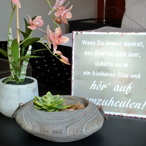 Artikel Schild zum Aufhängen „Glas“ 25cm x 25cm 3St