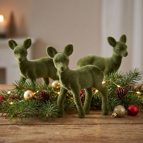 Dekofigur Reh Kitz beflockt Weihnachtsfiguren Grün 10,5cm 6 St | Floristik21.de
