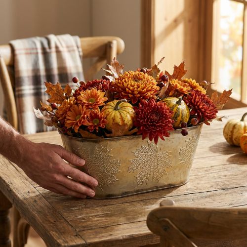 Herbsttopf, Pflanzschale mit Blättern, Metalldeko Golden L38cm H15cm | Floristik21.de