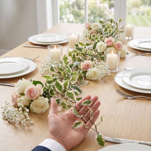 Artikel Künstliche Pflanzen-Girlande 150cm mit eleganten Blättern für Hochzeiten und Events