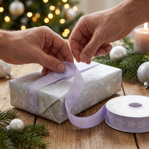 Artikel Dekoband Flieder mit Sternen 25mm x 18m für Weihnachten, Floristik & Geschenke