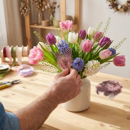 Echte Perlhuhnfedern Federn Rosa mit Punkten 4-12cm 100 St | Floristik21.de