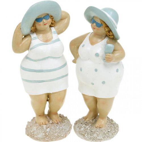 Floristik21 Deko-Figur Damen am Strand, Sommerdeko, Badefiguren mit Hut Blau/Weiß H15/15,5cm 2er-Set