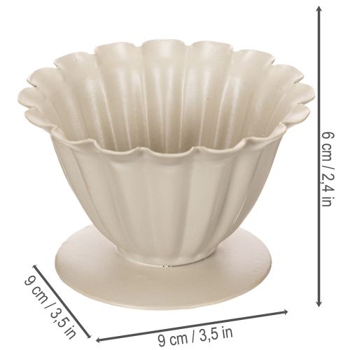 Metallschale in Blütenkelchform cremefarben 9 cm hoch | Floristik21.de