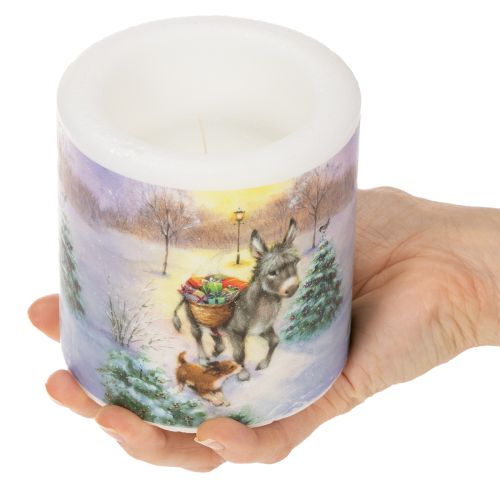 Stumpenkerze aus Wachs mit Winterlandschaftsmotiv, Esel und Hund, 10 cm, weiß | Floristik21.de