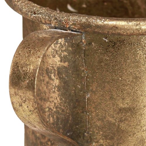 Artikel Goldener Vintage Becher-Kerzenhalter Ø9cm H8cm – Stilvolle Eleganz und Beleuchtung