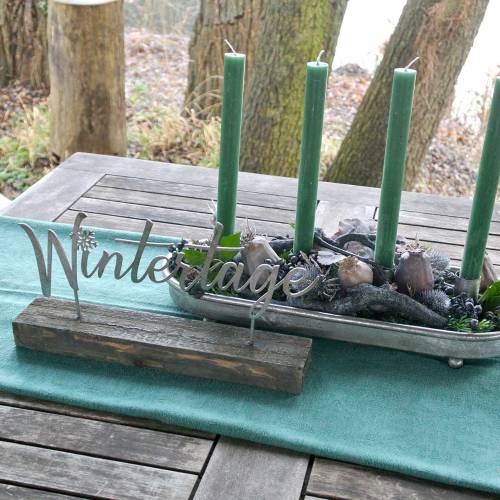 Weihnachtsdeko „Wintertage“ auf Sockel Silbern Metall, Holz 29×5cm H14,5cm
