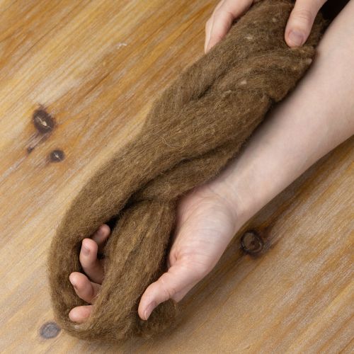 Artikel Filzwolle Braun 2m - Natürliche Bastelwolle für Floristik und Deko