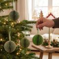 Weihnachtskugeln Papier Wabenkugeln Grün Gold 7cm 4 Stk Deko | Floristik21.de
