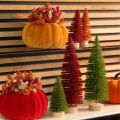 Künstlicher Tannenbaum mit Holzfuß 16cm 6er-Set Grün/Rot/Orange für Innenbereich | Floristik21.de