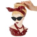 Kopfvase aus Polyresin, Frauenkopf mit Sonnenbrille und Perlenkette, 30 cm | Floristik21.de